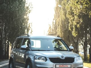 2016 Skoda Yeti I Рестайлинг, серебристый, 1510000 рублей, вид 4