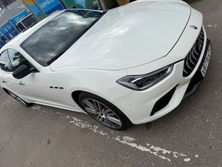 2020 Maserati Ghibli S Q4 III Рестайлинг, белый, 5550000 рублей, вид 2
