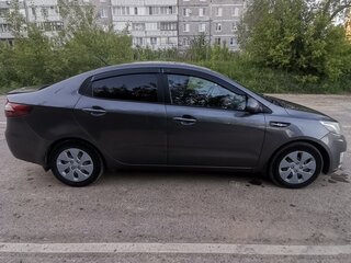 2014 Kia Rio III, серый, 710000 рублей, вид 3
