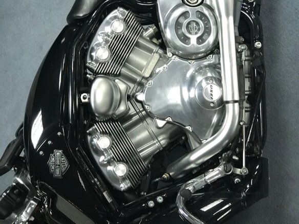 2010 Harley-Davidson V-Rod Muscle, чёрный, 1900000 рублей - вид 14