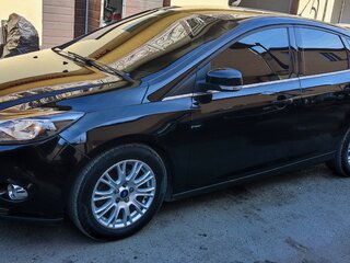 2013 Ford Focus III, чёрный, 1137000 рублей, вид 2