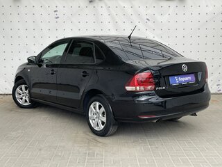 2015 Volkswagen Polo V Рестайлинг, чёрный, 999000 рублей, вид 5