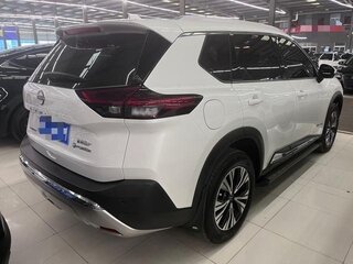 2024 Nissan X-Trail IV, белый, 3720000 рублей, вид 4