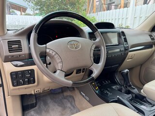 2008 Toyota Land Cruiser Prado 5-speed 120 Series Рестайлинг, бежевый, 3200000 рублей, вид 4
