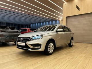 2026 Lada (ВАЗ) Vesta SW I Рестайлинг (NG), серебристый, 1965000 рублей, вид 1