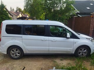 2017 Ford Tourneo Connect II, белый, 1700000 рублей, вид 2