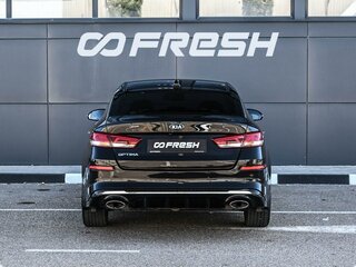 2019 Kia Optima IV Рестайлинг, чёрный, 1849000 рублей, вид 4