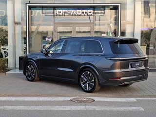 2026 Li Auto (Lixiang) L9 52.3 kWh I Рестайлинг, серый, 11990000 рублей, вид 4