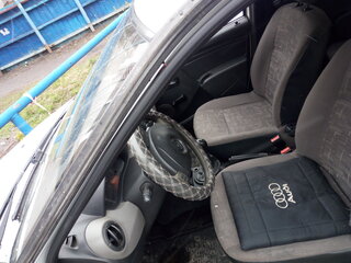 2011 Renault Logan I Рестайлинг, белый, 350000 рублей, вид 3