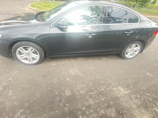 2013 Volvo S60 II Рестайлинг, серый, 1725000 рублей, вид 4