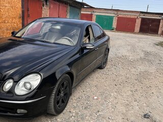 2003 Mercedes-Benz E-Класс 320 III (W211, S211), чёрный, 485000 рублей, вид 1