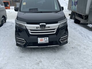 2019 Honda Stepwgn Spada V Рестайлинг, чёрный, 3950000 рублей, вид 1