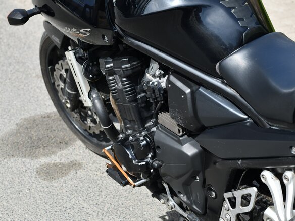 2010 Suzuki Bandit GSF 1250, чёрный - вид 5