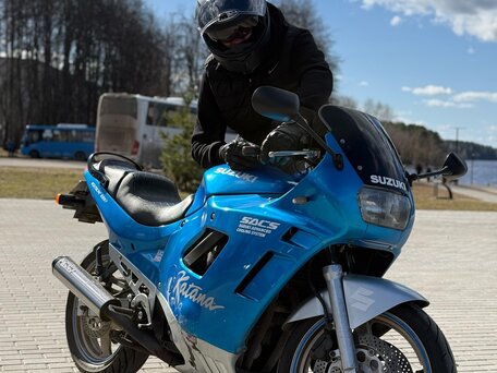 1992 Suzuki GSX 600F Katana, синий, 250000 рублей, вид 1