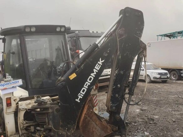 2013 Hidromek HMK 102S, белый, 3887100 рублей - вид 4