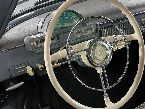 1967 ГАЗ 21 «Волга» 21Р, серый, 1000000 рублей - вид 28