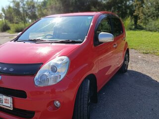 2010 Toyota Passo II (C30), красный, 750000 рублей, вид 3