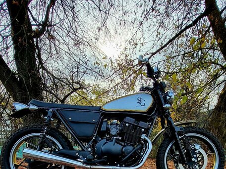 1991 Suzuki GSX 400F Katana, чёрный, 422038 рублей, вид 1