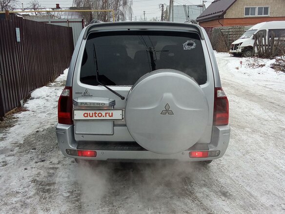 2004 Mitsubishi Pajero III Рестайлинг, серебристый, 1150000 рублей - вид 13