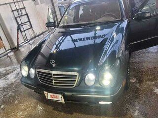 1999 Mercedes-Benz E-Класс 320 II (W210, S210) Рестайлинг, зелёный, 510000 рублей, вид 2