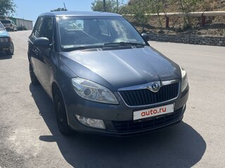 2012 Skoda Fabia II Рестайлинг, серый, 730000 рублей, вид 2