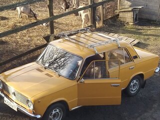 1982 Lada (ВАЗ) 2101, золотистый, 400000 рублей, вид 3