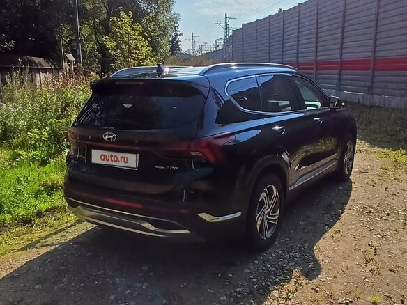 2021 Hyundai Santa Fe IV Рестайлинг, чёрный, 4300000 рублей - вид 2