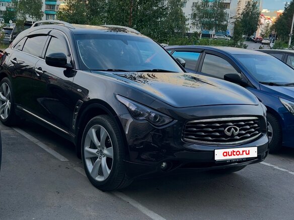 2008 Infiniti FX35 II (S51), коричневый, 1650000 рублей - вид 2