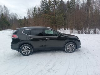 2017 Nissan X-Trail III, зелёный, 2300000 рублей, вид 4
