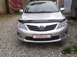 2013 Toyota Corolla X (E140, E150) Рестайлинг, серебристый, 1130000 рублей, вид 3