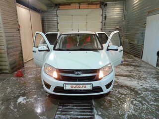 2012 Lada (ВАЗ) Granta I, белый, 350000 рублей, вид 2