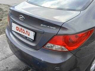2013 Hyundai Solaris I, чёрный, 850000 рублей, вид 3