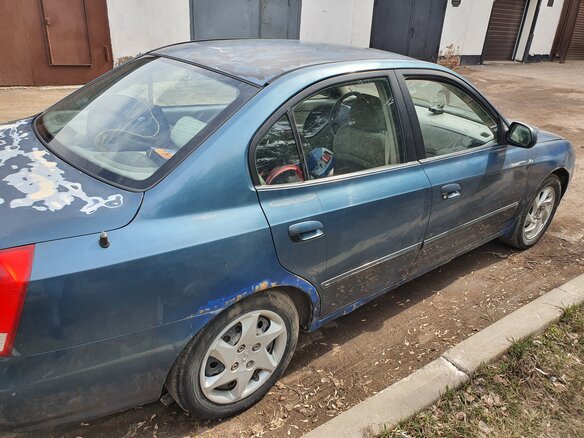 2001 Hyundai Elantra III (XD), коричневый, 180000 рублей - вид 4
