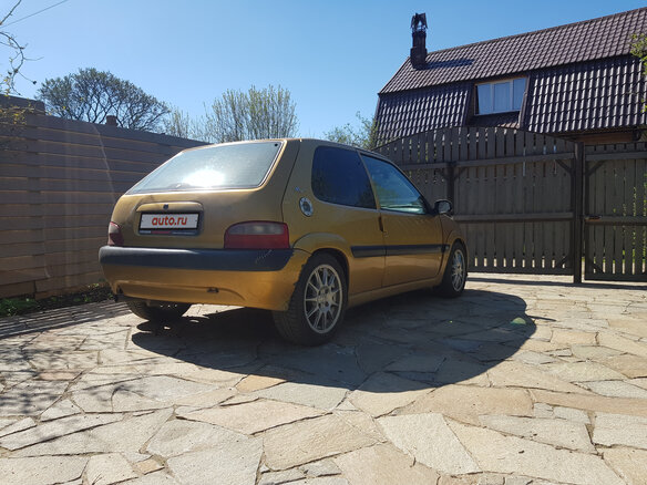 2000 Citroen Saxo, золотистый - вид 4