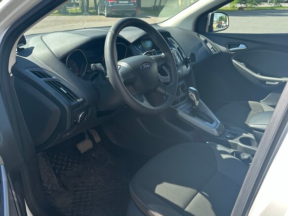 2011 Ford Focus III, белый, 665000 рублей - вид 8