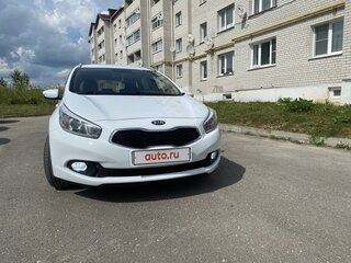 2014 Kia Ceed II, белый, 1000000 рублей, вид 5