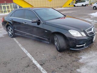 2011 Mercedes-Benz E-Класс 250 7G-Tronic IV (W212, S212, C207), чёрный, 2090000 рублей, вид 5
