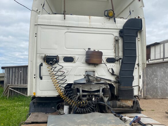1994 Volvo F-Series, белый, 1200000 рублей - вид 9