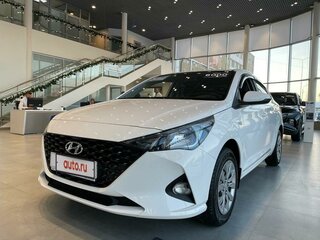 2021 Hyundai Solaris II Рестайлинг, белый, 1800000 рублей, вид 1