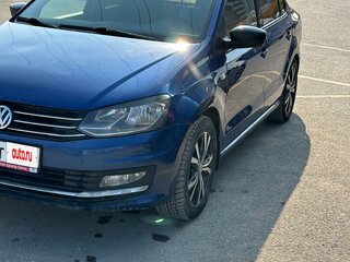 2019 Volkswagen Polo V Рестайлинг, синий, 857000 рублей, вид 1