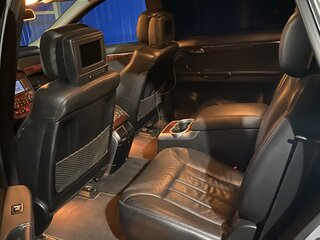 2008 Mercedes-Benz R-Класс 350 Long I Рестайлинг, серебристый, 1420000 рублей, вид 4