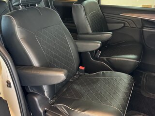 2019 Mitsubishi Delica D:5 I Рестайлинг, белый, 3450000 рублей, вид 5