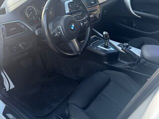 2019 BMW 1 серии 118i II (F20/F21) Рестайлинг 2, белый, 2080000 рублей, вид 4