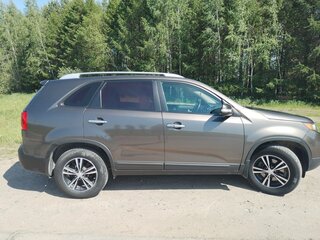 2011 Kia Sorento II, коричневый, 1400000 рублей, вид 4
