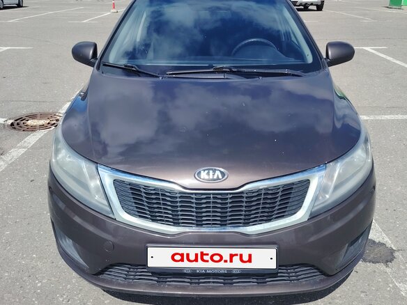 2014 Kia Rio III, коричневый, 690000 рублей