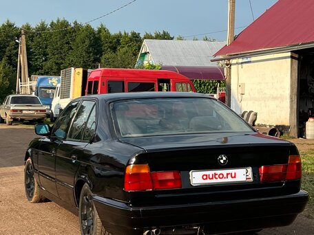 1992 BMW 5 серии 525i III (E34), чёрный, 350000 рублей, вид 3