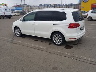 2012 Volkswagen Sharan II, белый, 1600000 рублей, вид 5