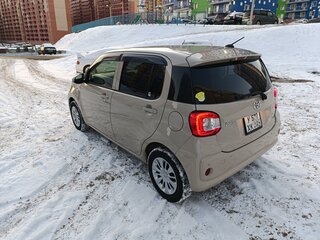 2019 Toyota Passo III Рестайлинг, коричневый, 1030000 рублей, вид 5