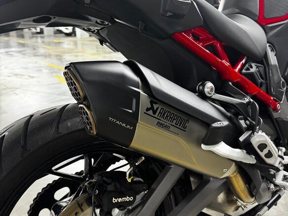2025 Ducati Multistrada V4, красный, 2850000 рублей - вид 1