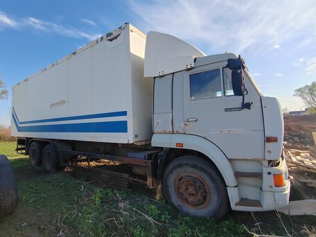 2006 КамАЗ 65117, белый, 1300000 рублей, вид 1